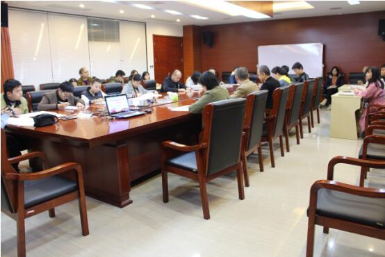 市古鎮(zhèn)公司黨總支組織開展“學(xué)習(xí)新條例，履行新使命”黨紀(jì)法規(guī)學(xué)習(xí)教育專題會(huì)議