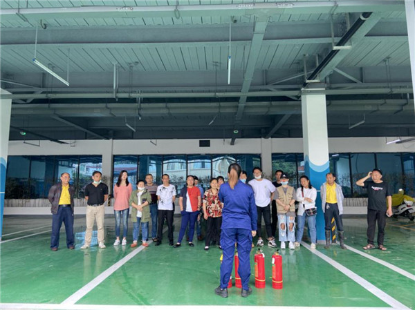 市古鎮(zhèn)印象公司聯合昌江區(qū)消防救援大隊組織開展消防演練培訓